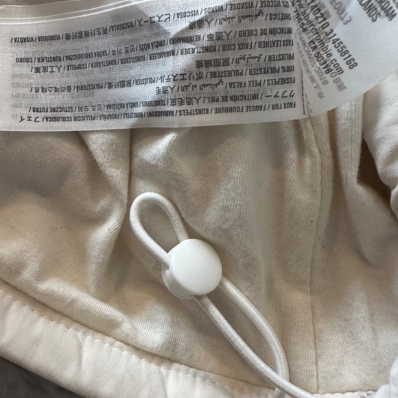 Abercrombie & Fitch SOFT A&F COLLECTION vest - Picture 9 of 10